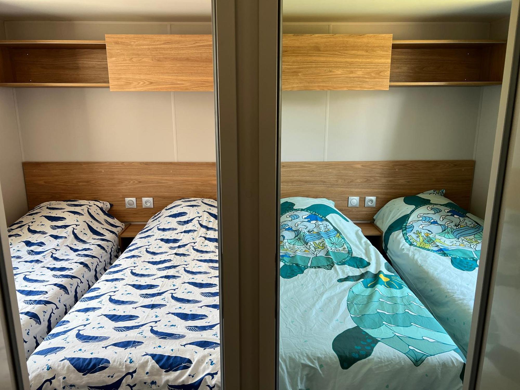 Mobil Home Neuf 6 P Climatise A Hyeres A 200 M De La Mer Dans Camping 4 Etoiles Exteriör bild